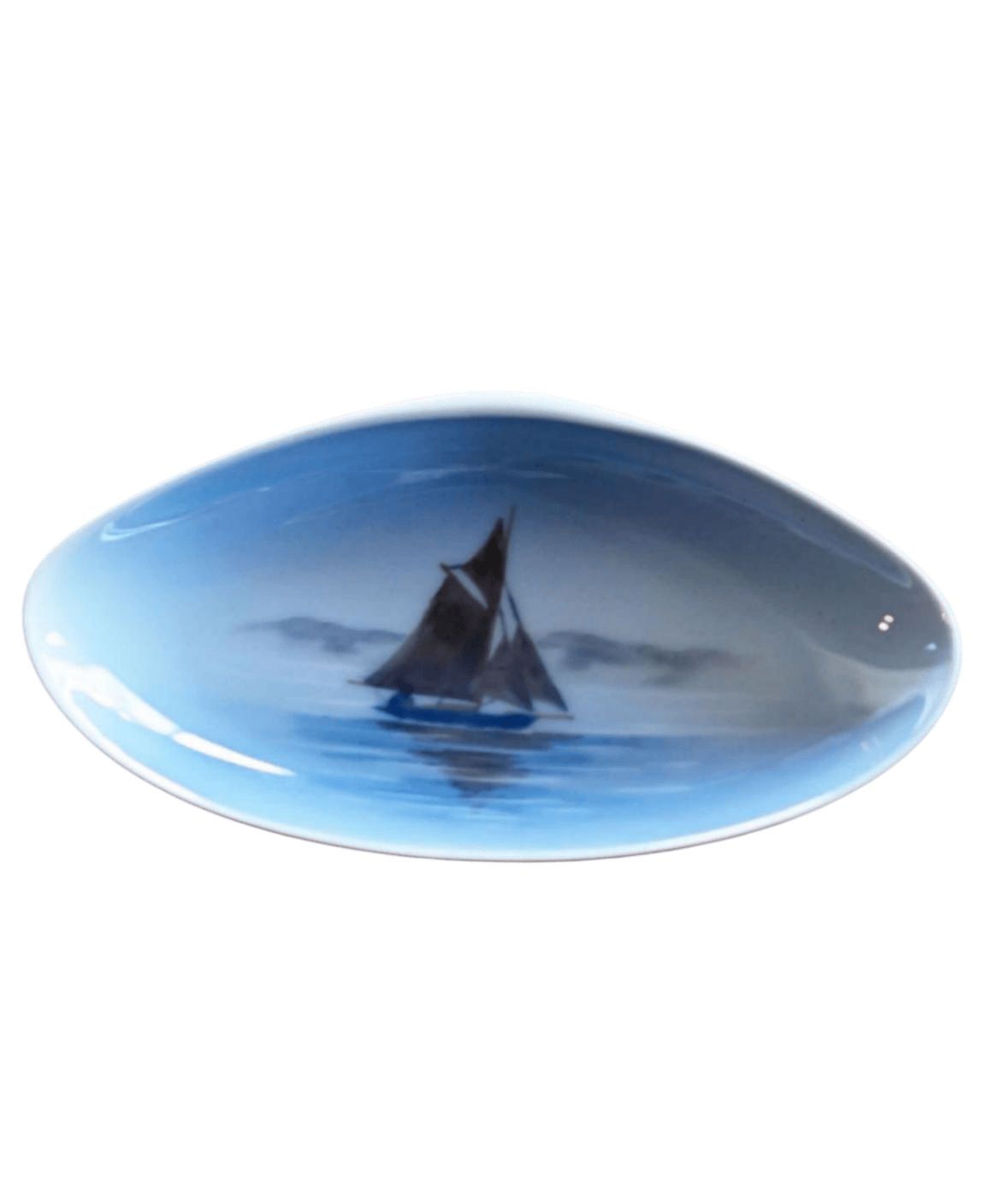 Royal Copenhagen shell bowl