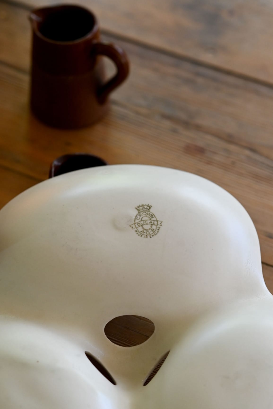 Crown Ducal AGR Vintage serving dish