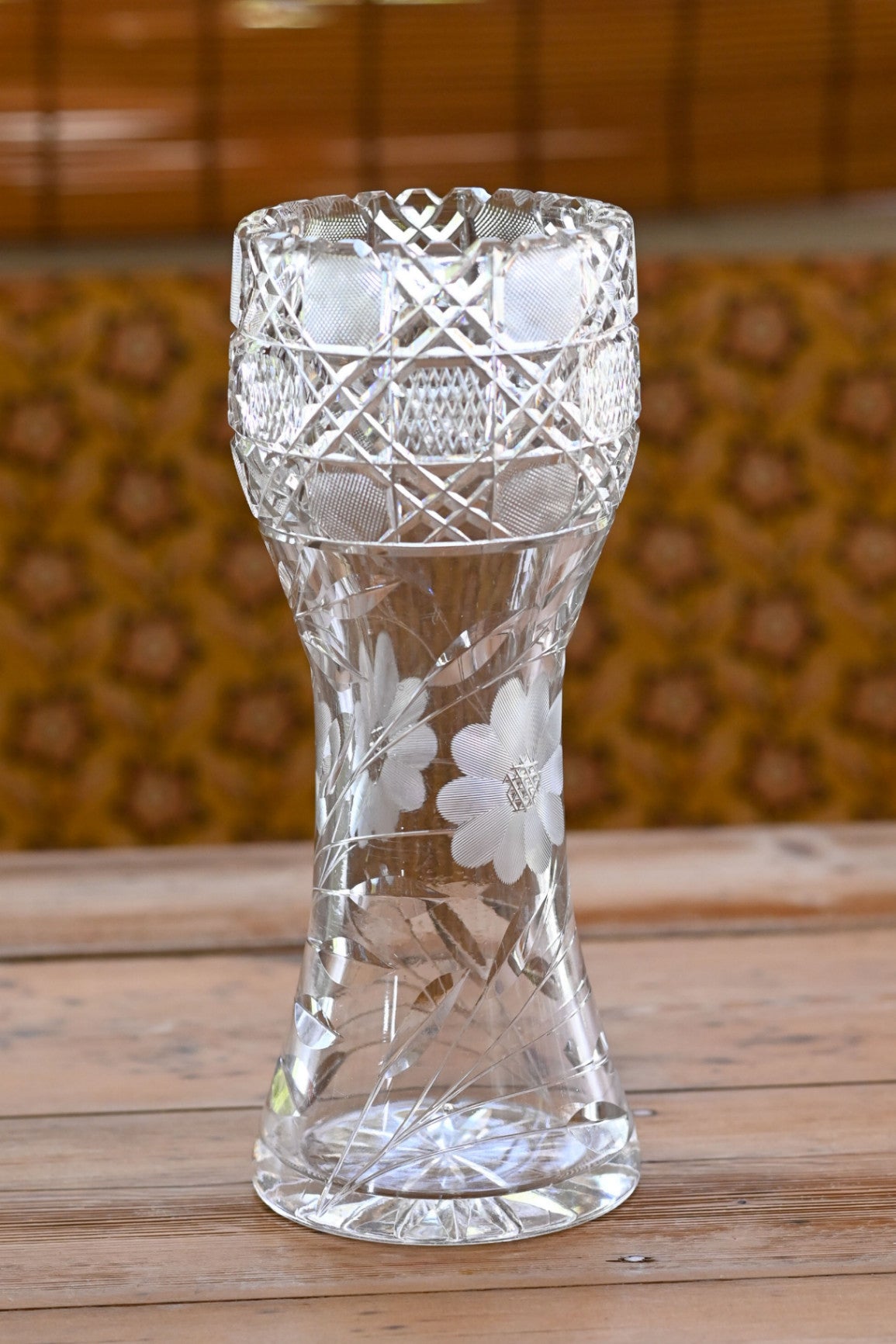 antique cut crystal decorative glass vase clear/transparent