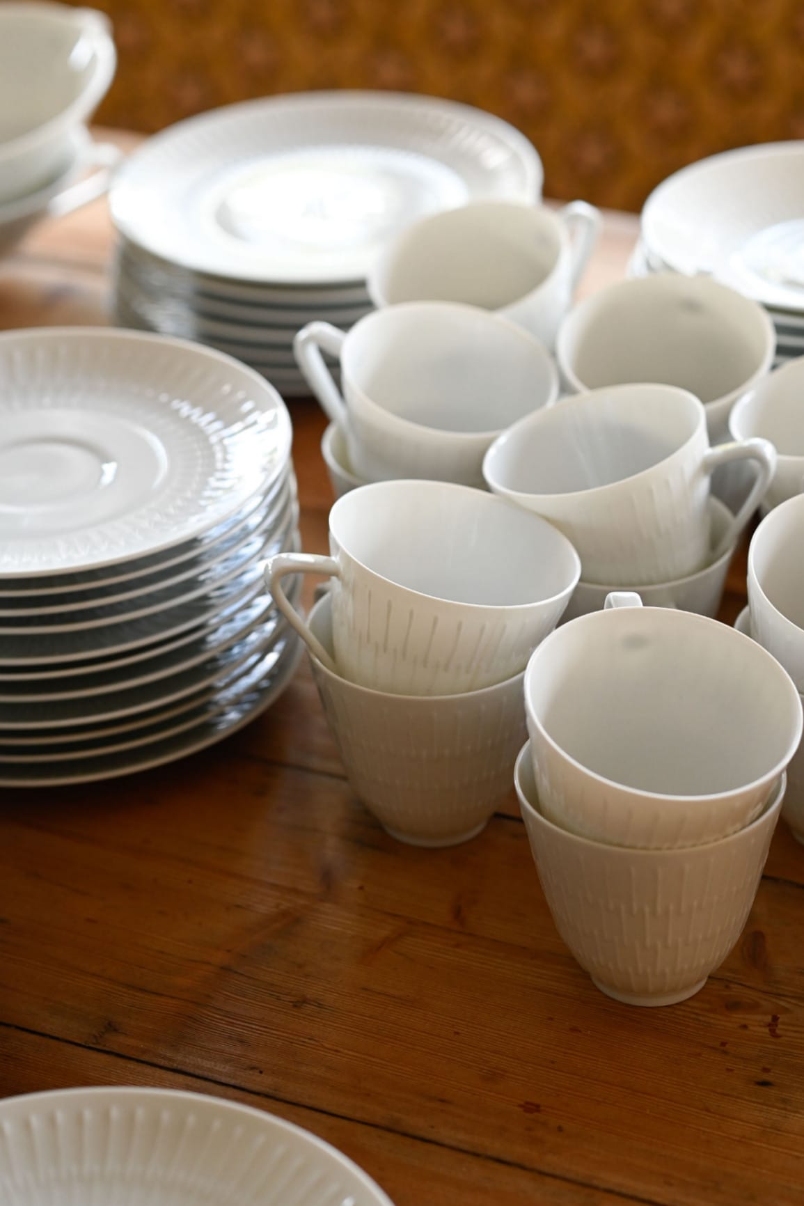 Vintage MCM rare "Apart" by Hutschenreuther 1950s original dinner and tea set