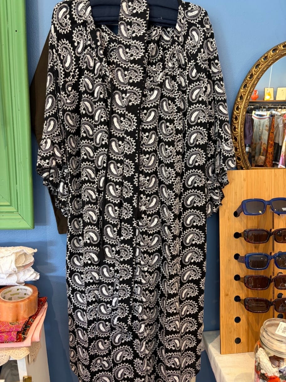 Lula Soul black and white embroidered dress
