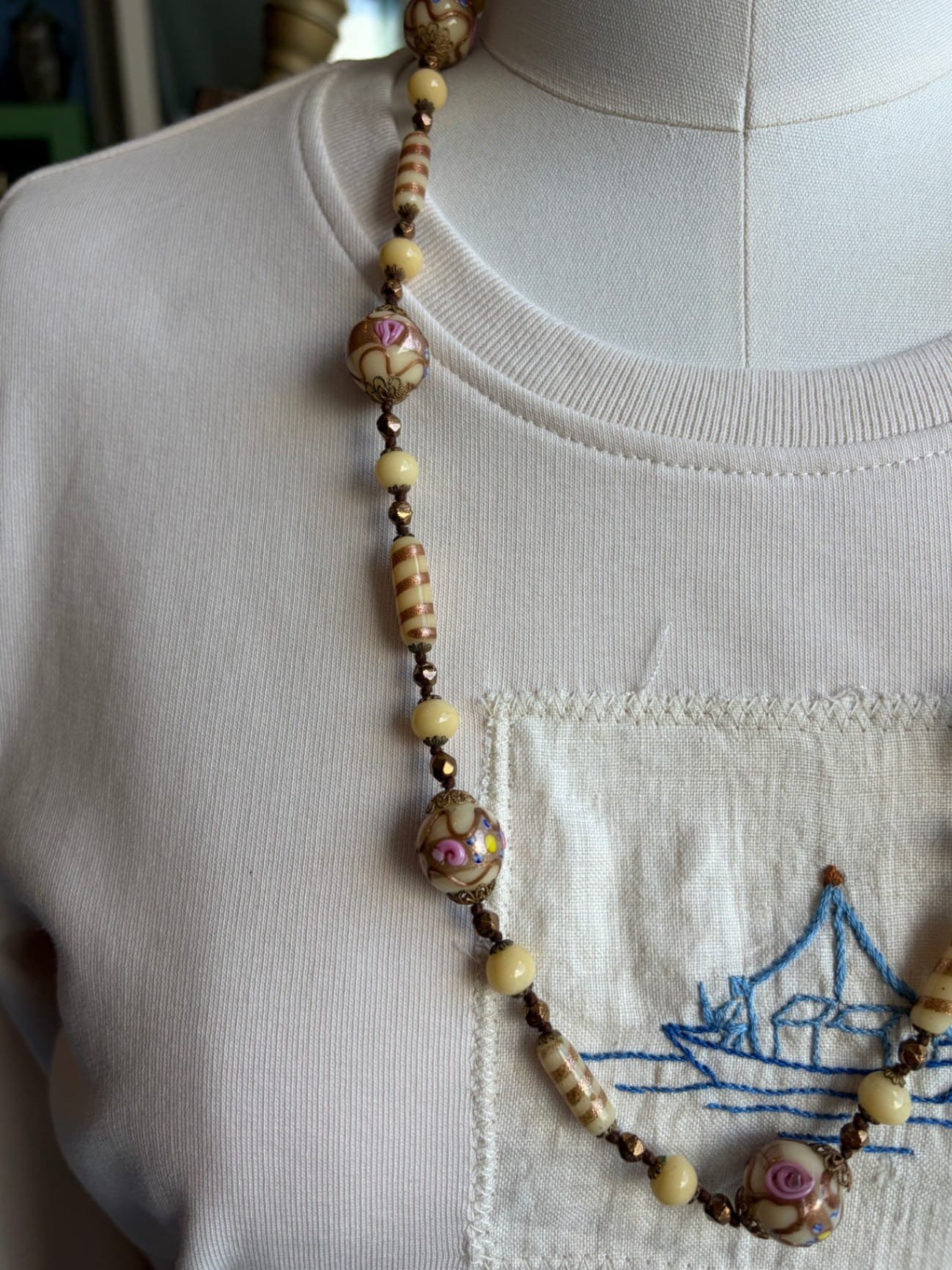 Vintage Murano wedding cake glass necklace cream