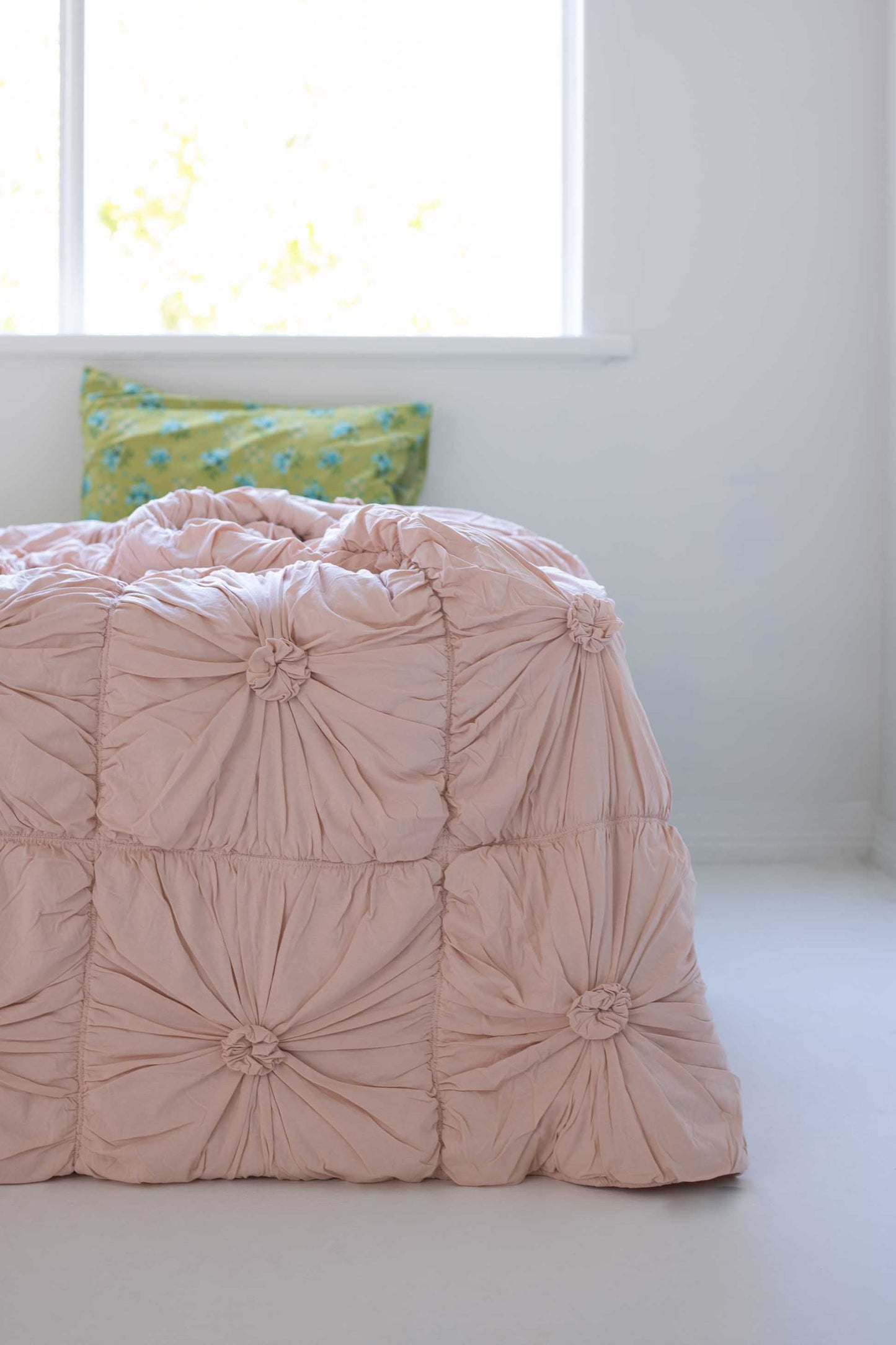 Rosette quilt in Tuscan Pink *organic cotton