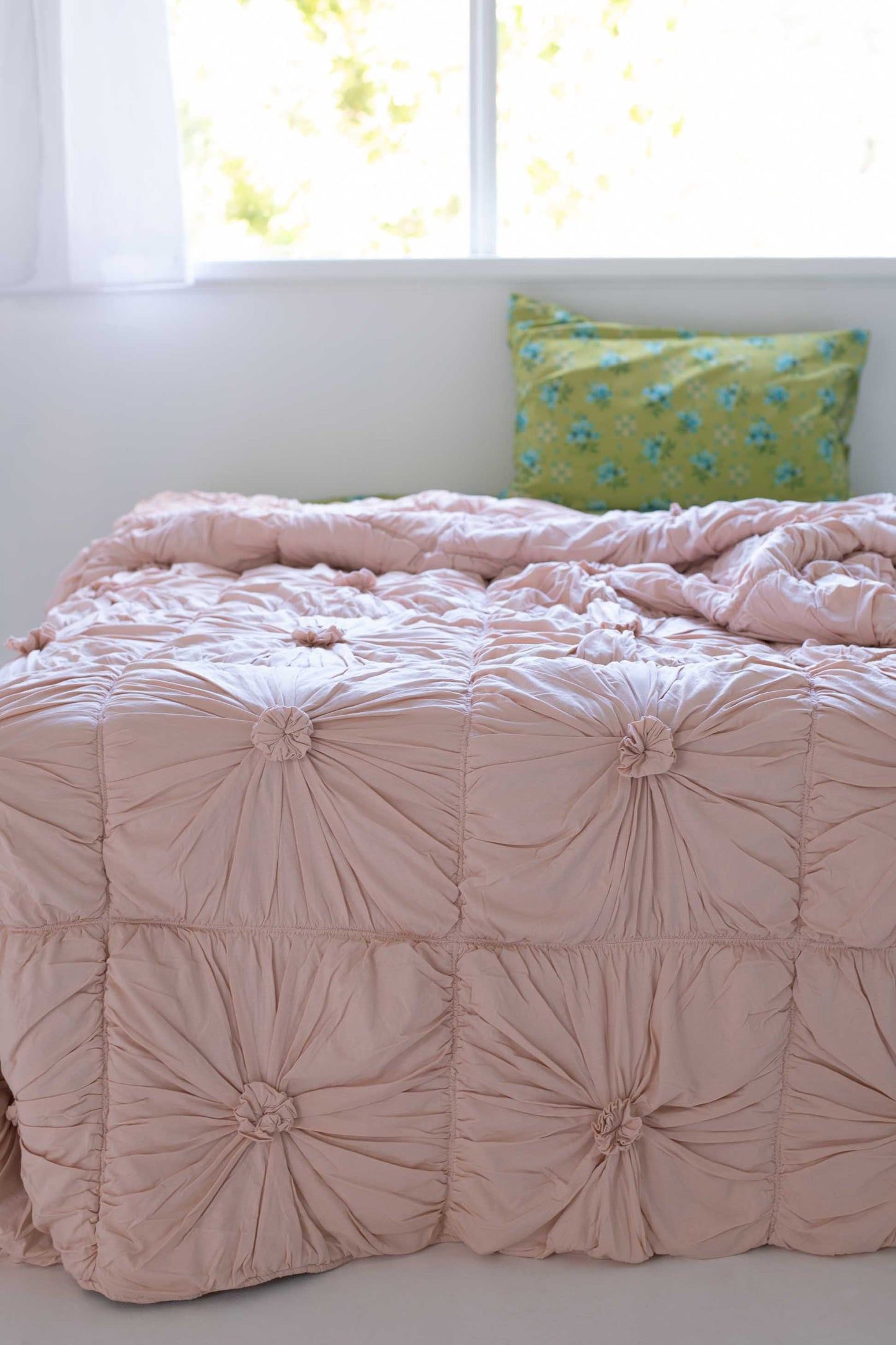 Rosette quilt in Tuscan Pink *organic cotton
