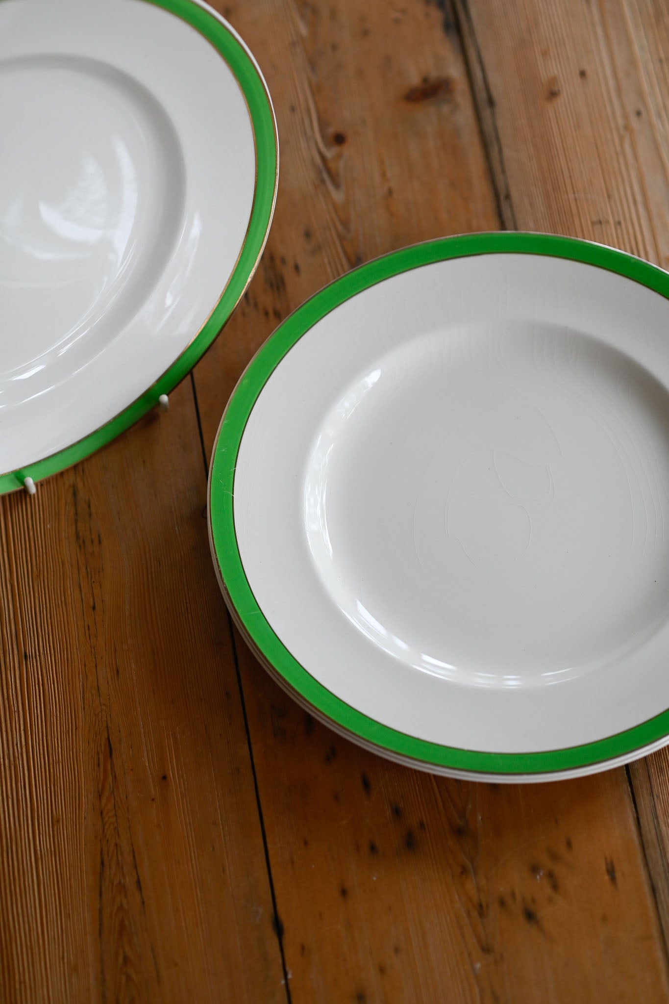 Vintage Meakin green edge dinner plates set of 3