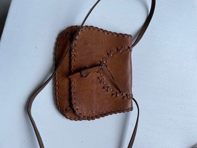 Vintage small leather bag 1