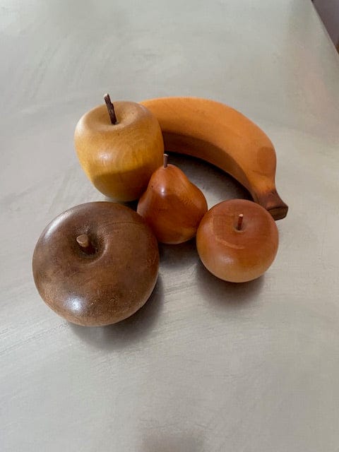 Vintage wood fruit set of 5