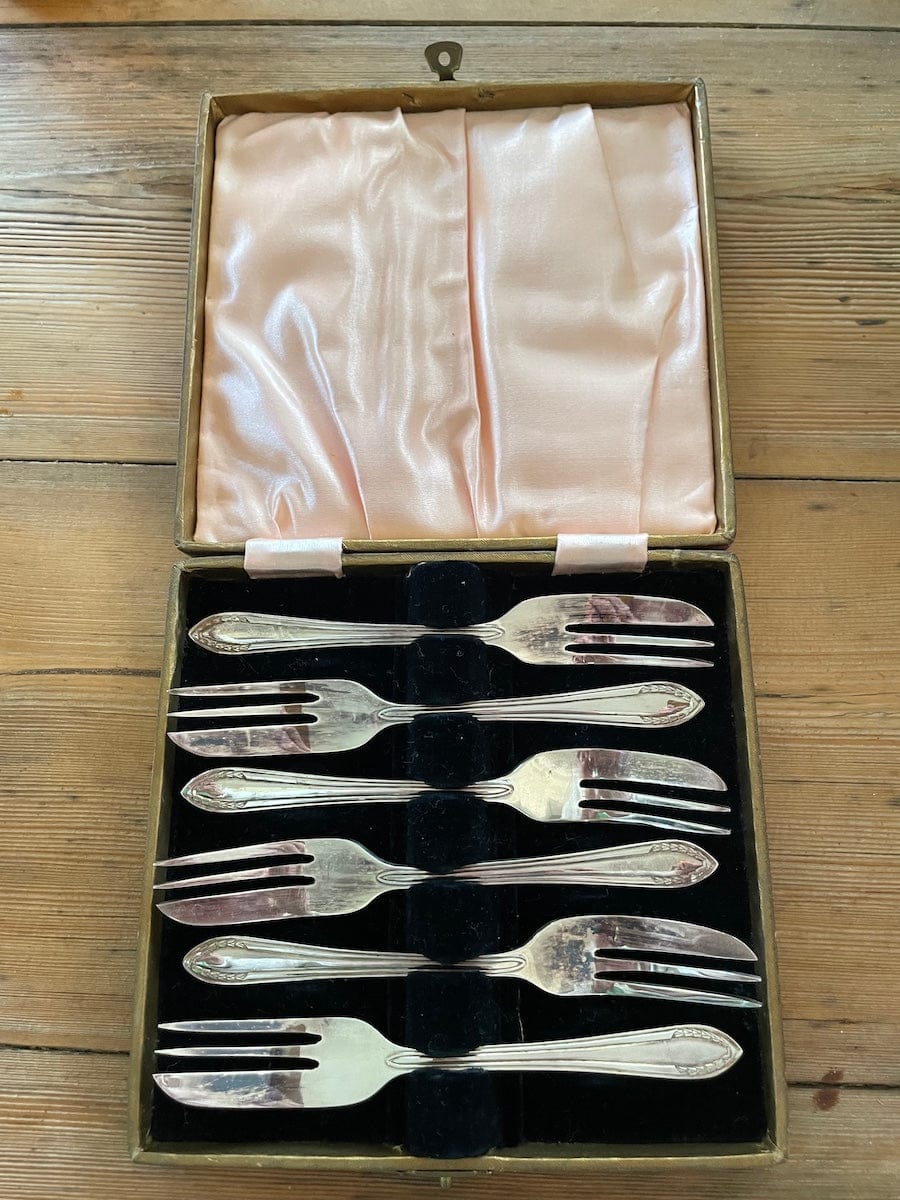 Vintage set of cake forks