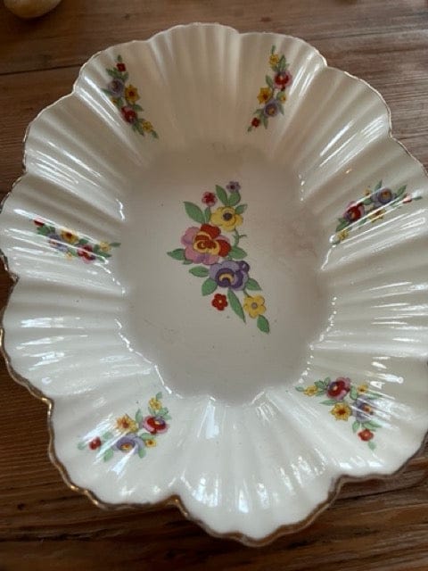 Vintage Royal Art Pottery bowl