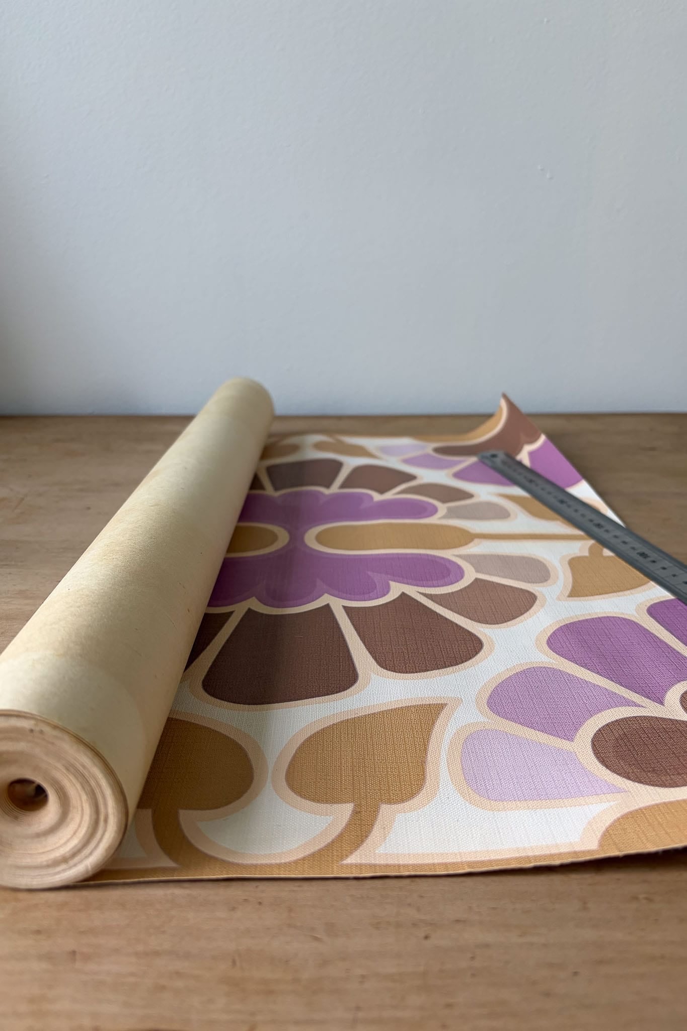 Vintage Wallpaper roll #4 - 60s/70s abstract
