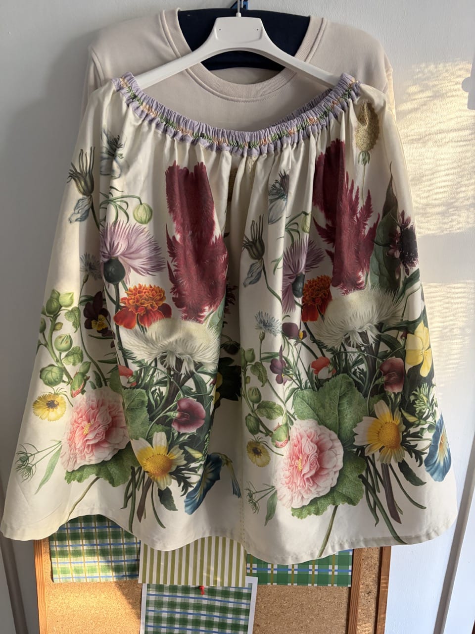 Springtime skirt M/L