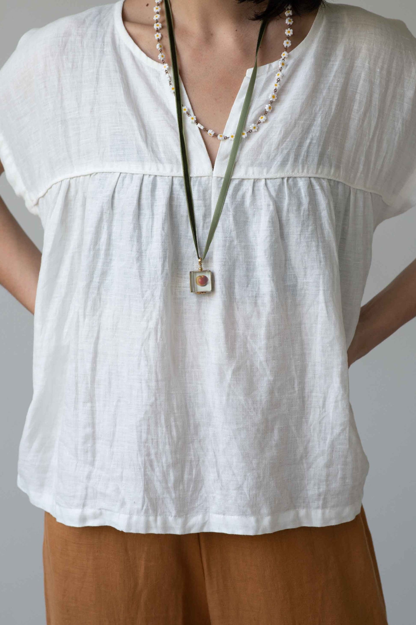 Julia top Warm White