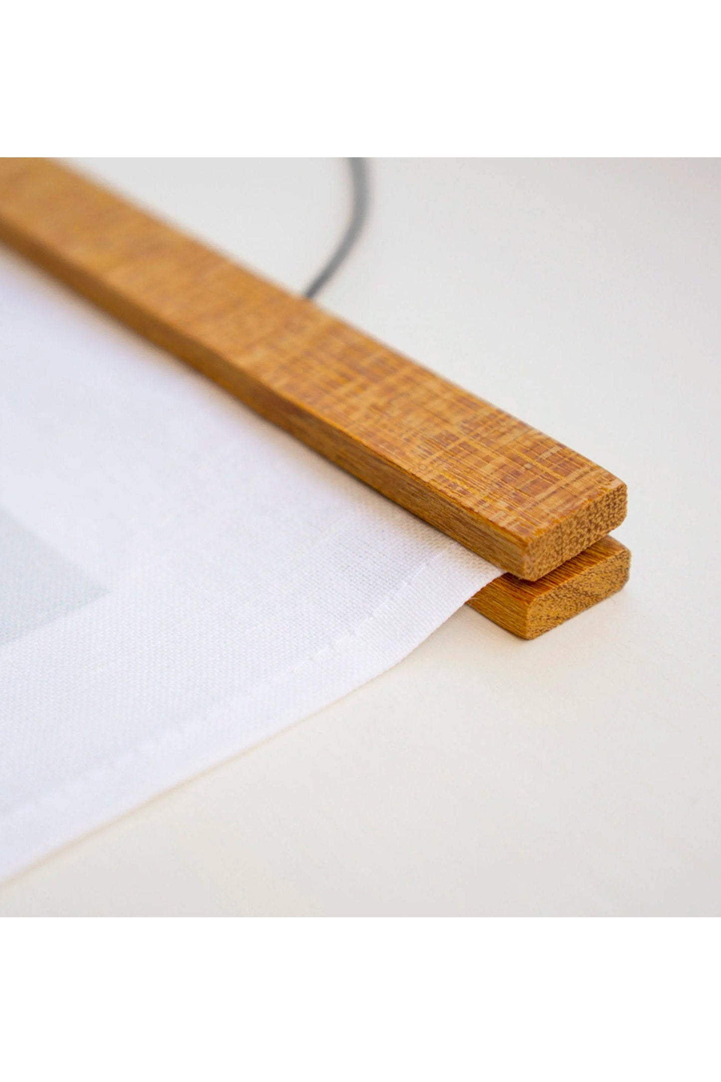 Magnetic Print Hanger 50cm