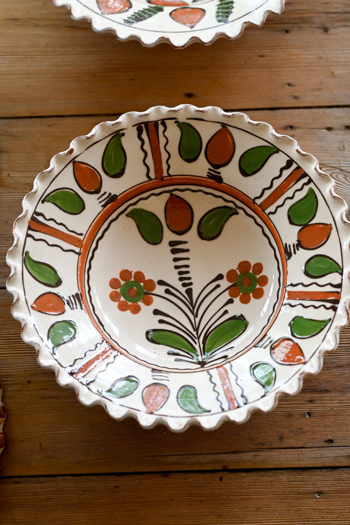 Romanian pottery hand painted dish #4