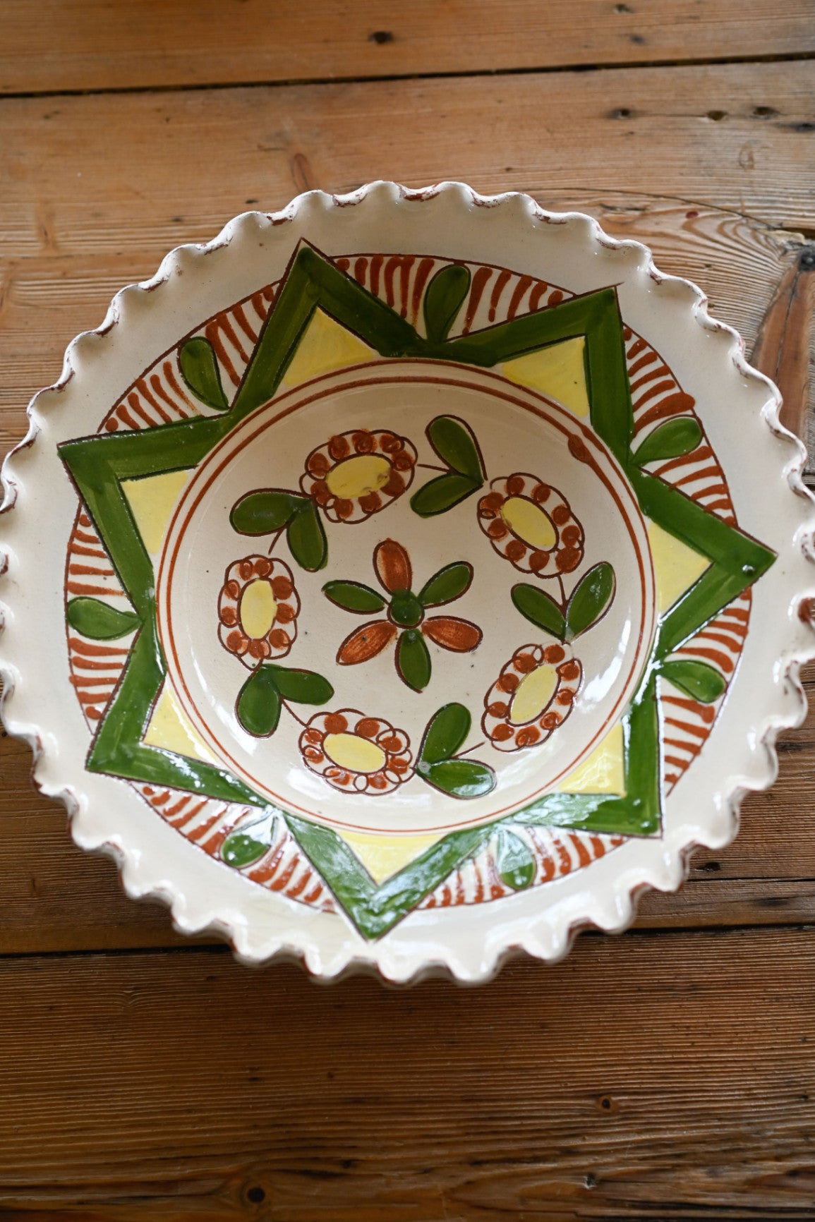 Romanian pottery hand painted dish #1