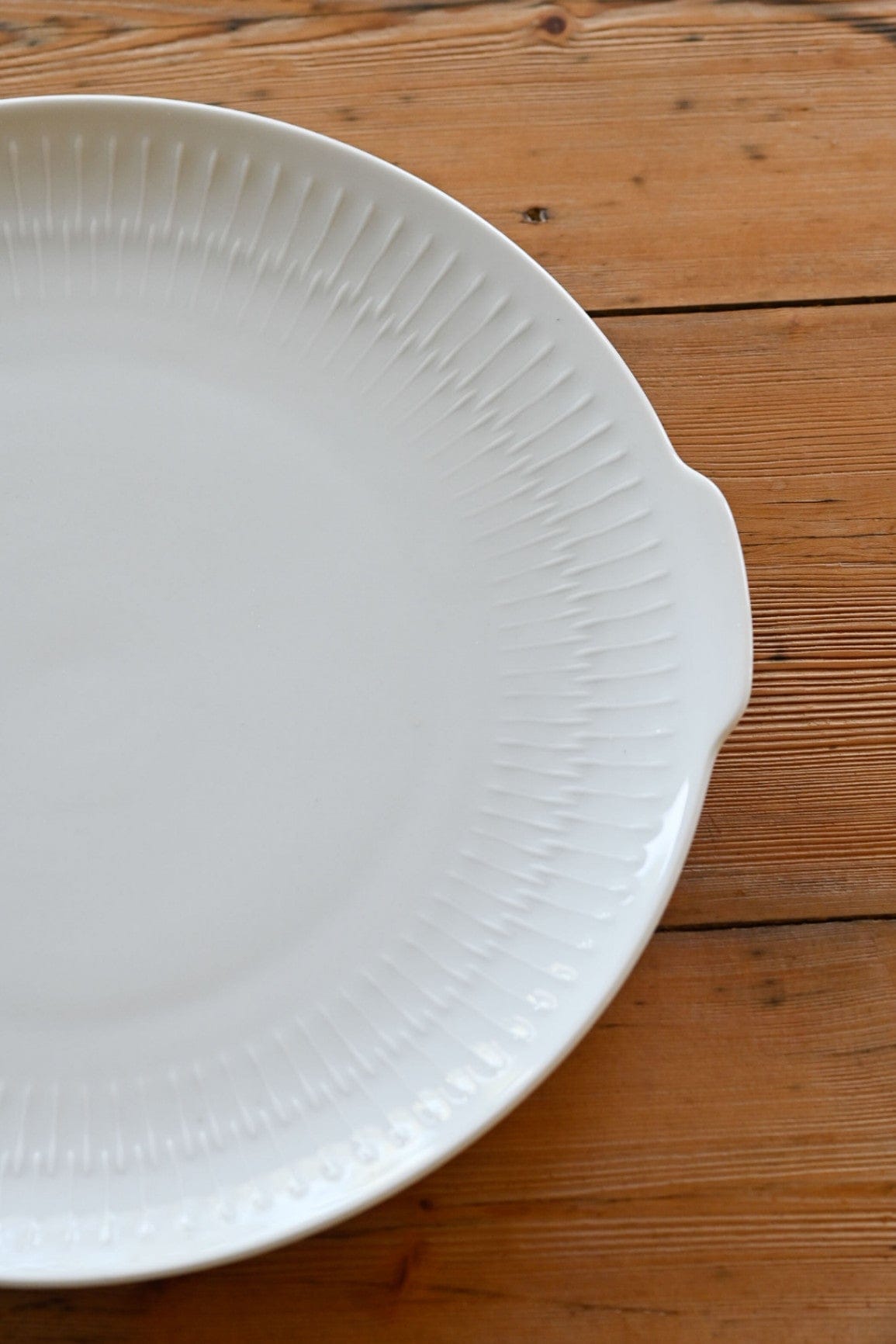 Apart by Hutschenreuther handled cake plate