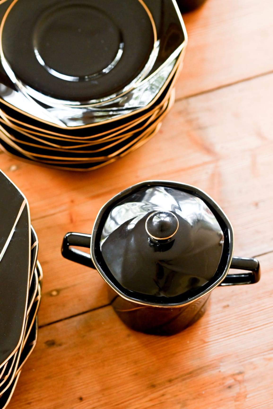 Gallery Collections by Ramanu milk jug and sugar bowl 