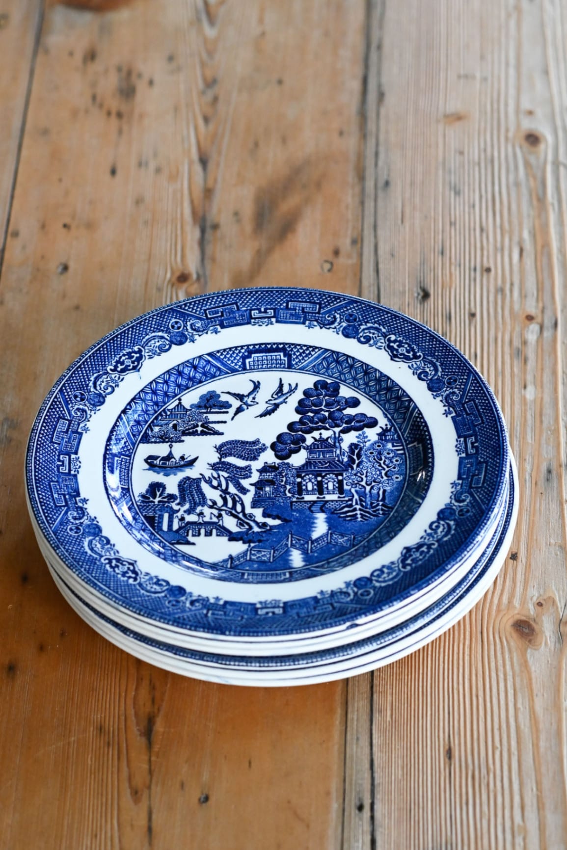 Johnson Bros Willow Pattern side plates set of 6