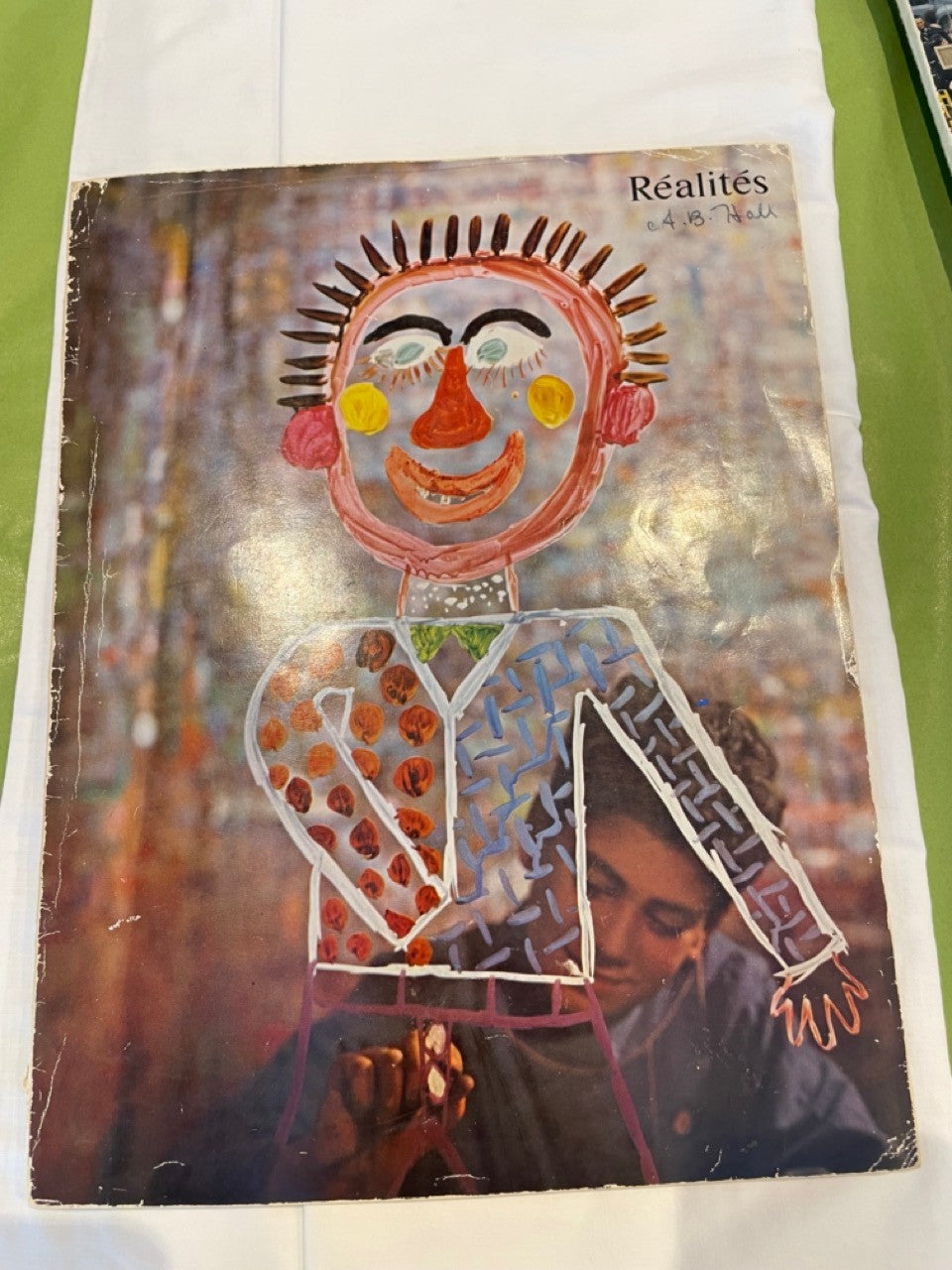 Réalités March 1962 magazine