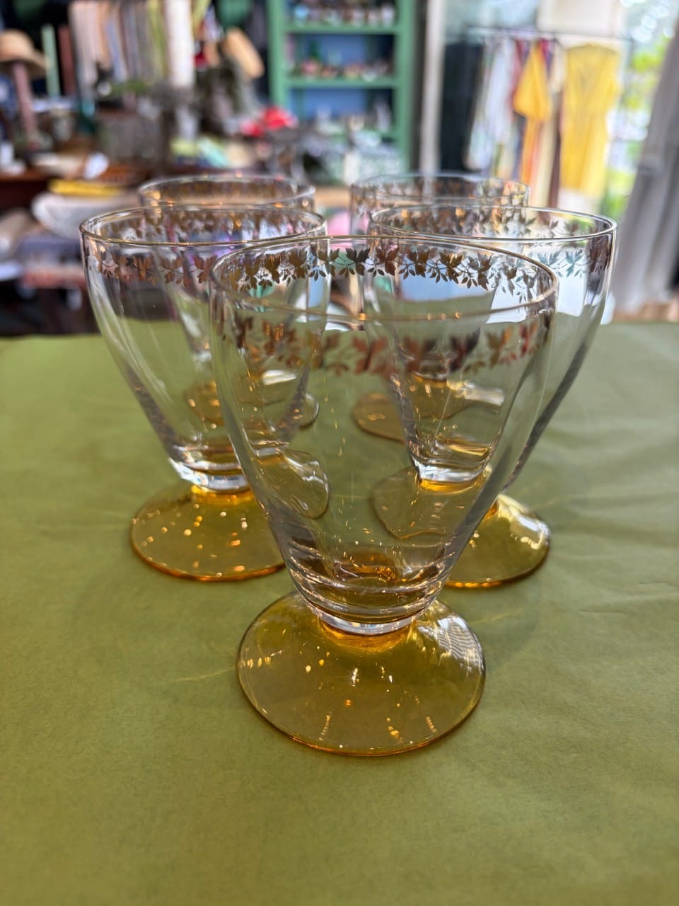 Vintage glasses with gold pattern set of 5