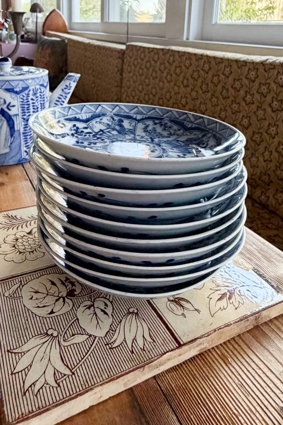 Antique Mosa Maastricht Long Eliza chinoiserie small plates 