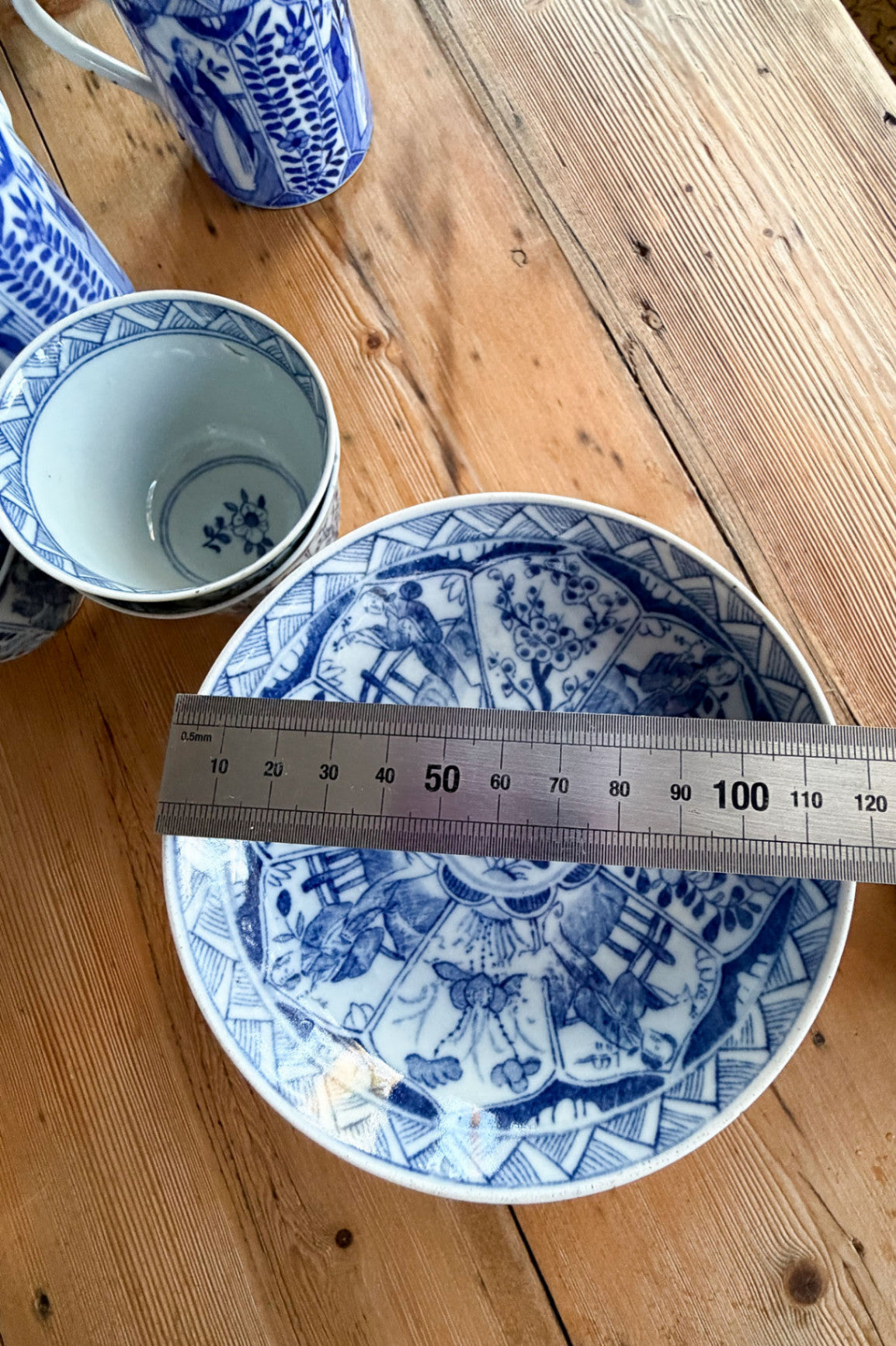 Antique Mosa Maastricht Long Eliza chinoiserie small plates 