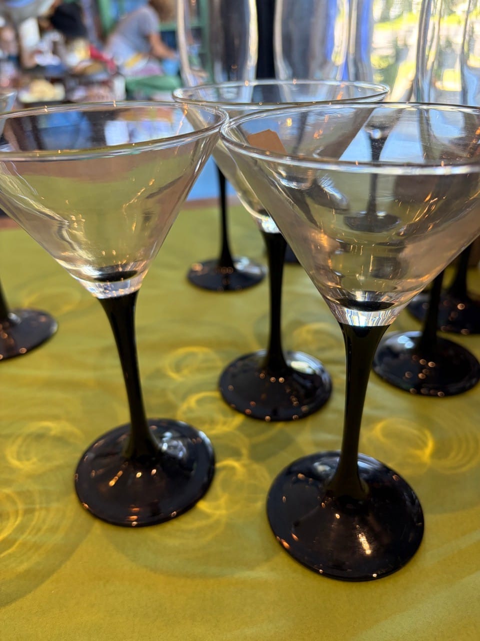Luminarc black stemmed cocktail glasses longer stem set of 3 Clear and black