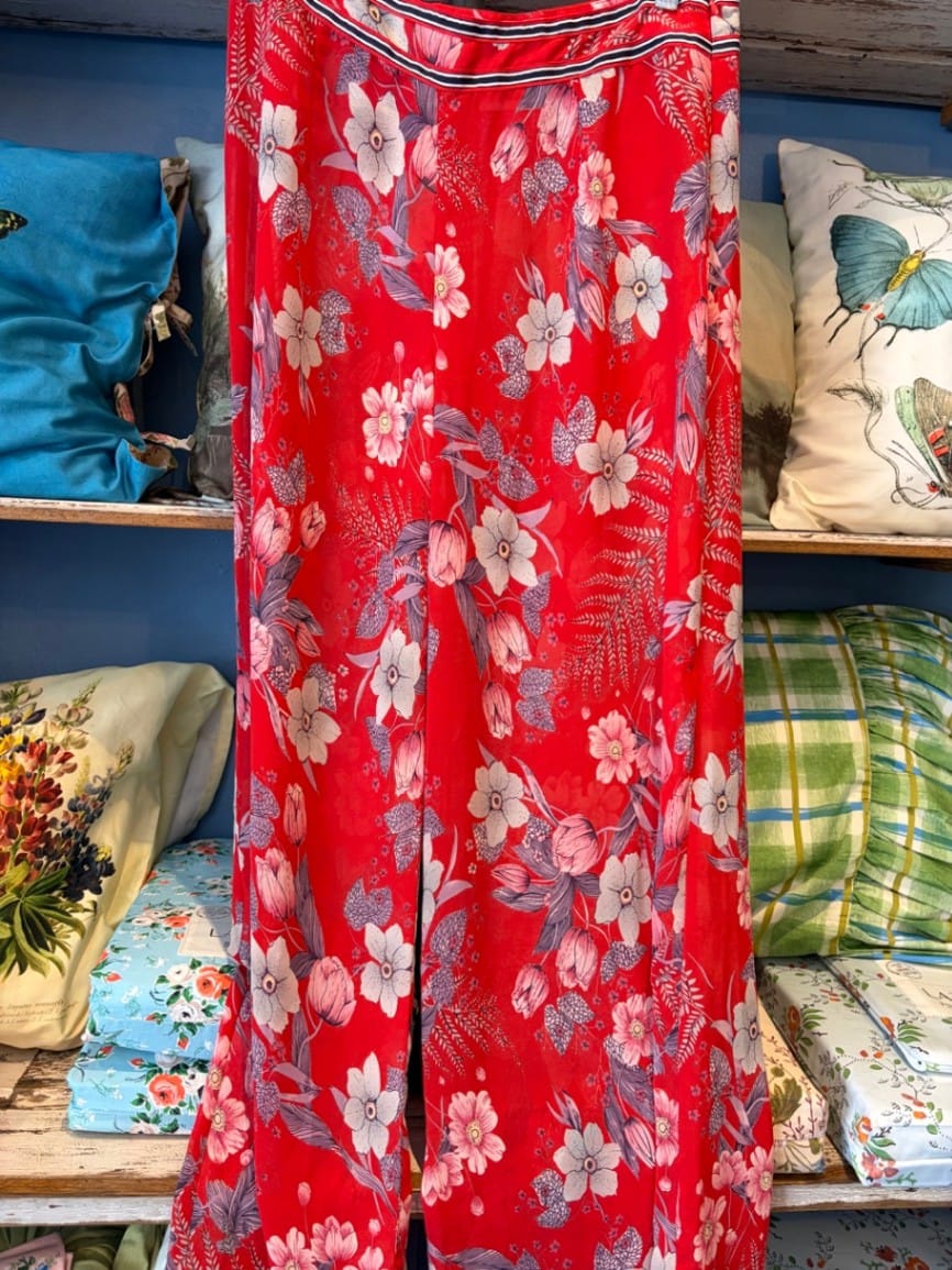 Pia Rossini red floral pants