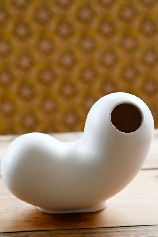 Areaware Kirby Curly vase