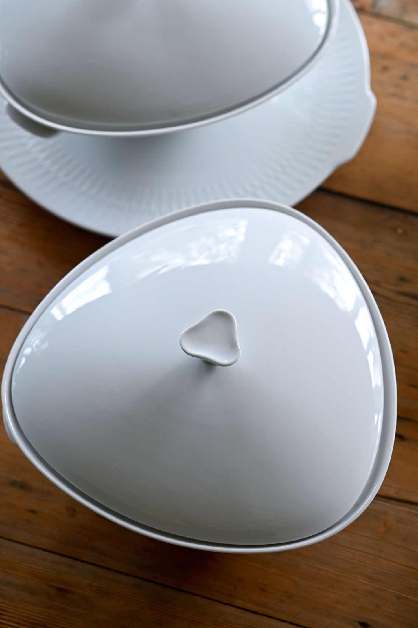 Apart by Hutschenreuther handled cake plate