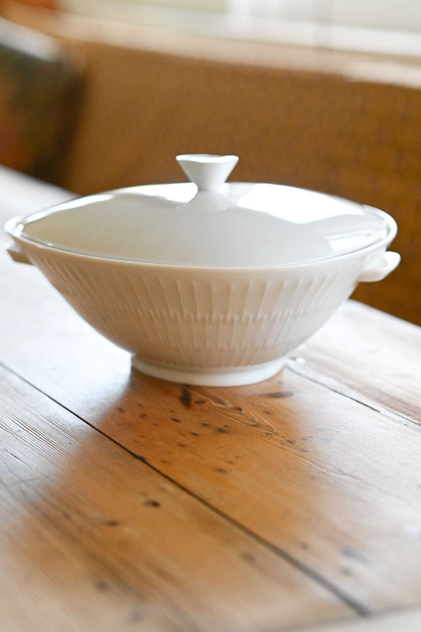 Vintage Rare Apart by Hutschenreuther Lidded vegetable bowls/tureens each