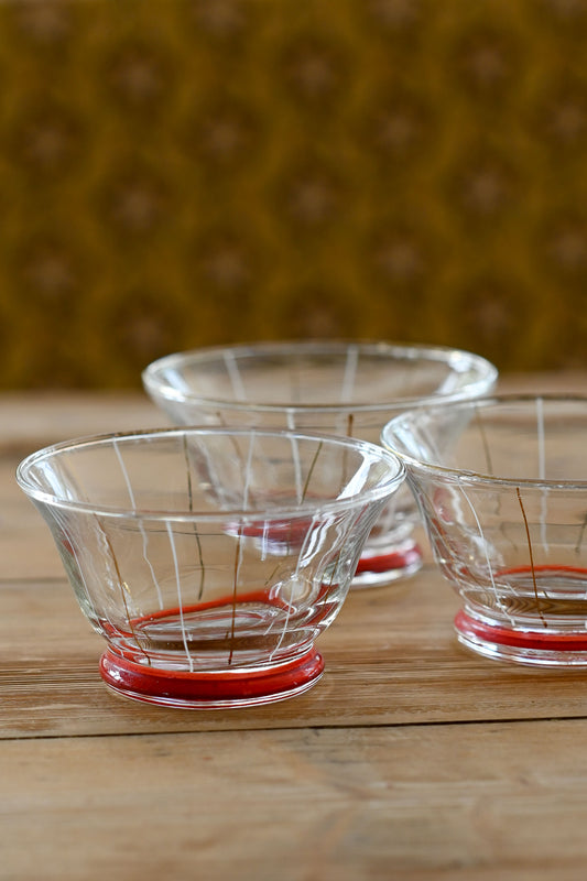 Vintage bowls clear with red accents set of 3