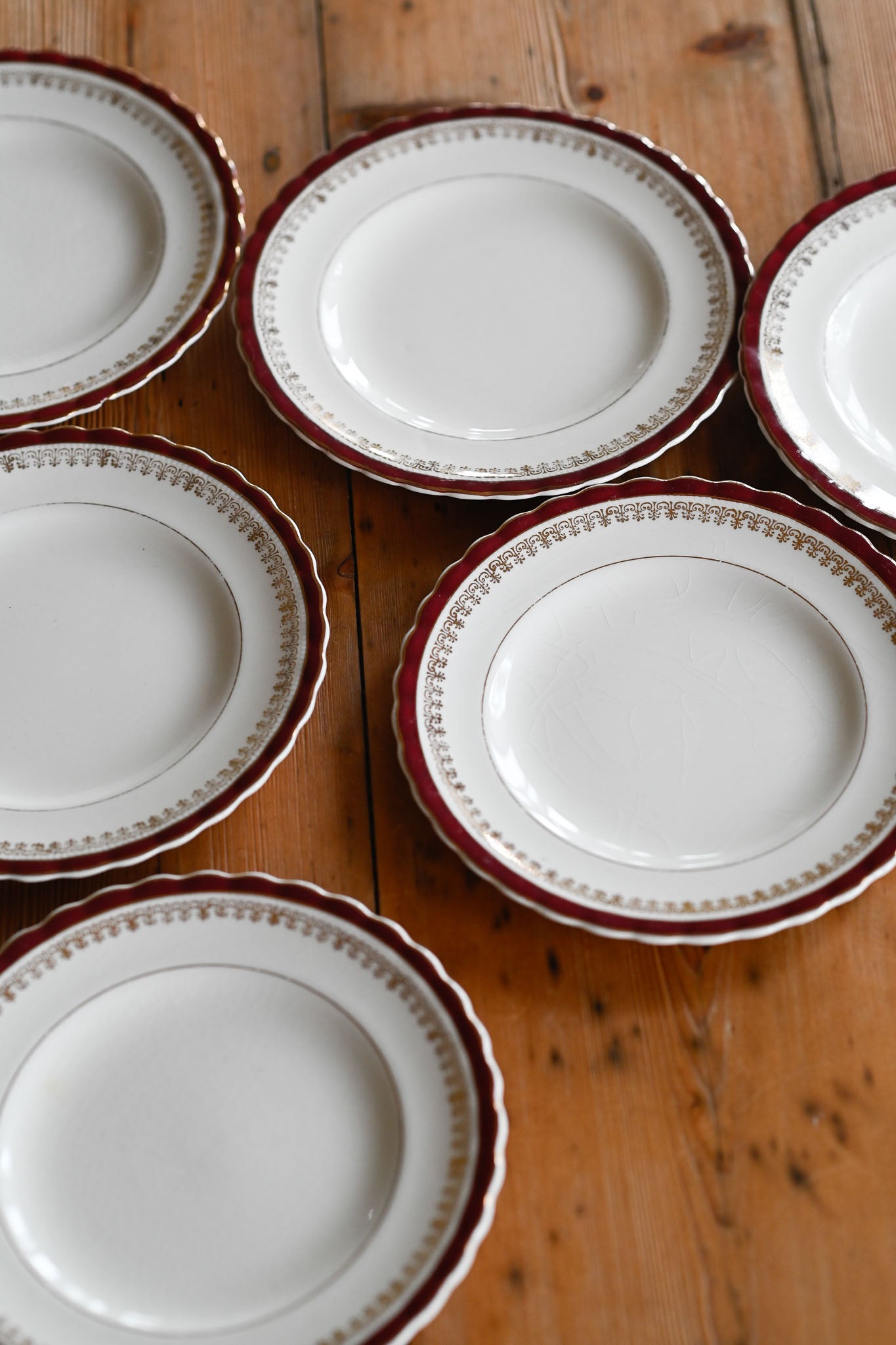 Meakin England SOL burgundy gold side plates set of 6