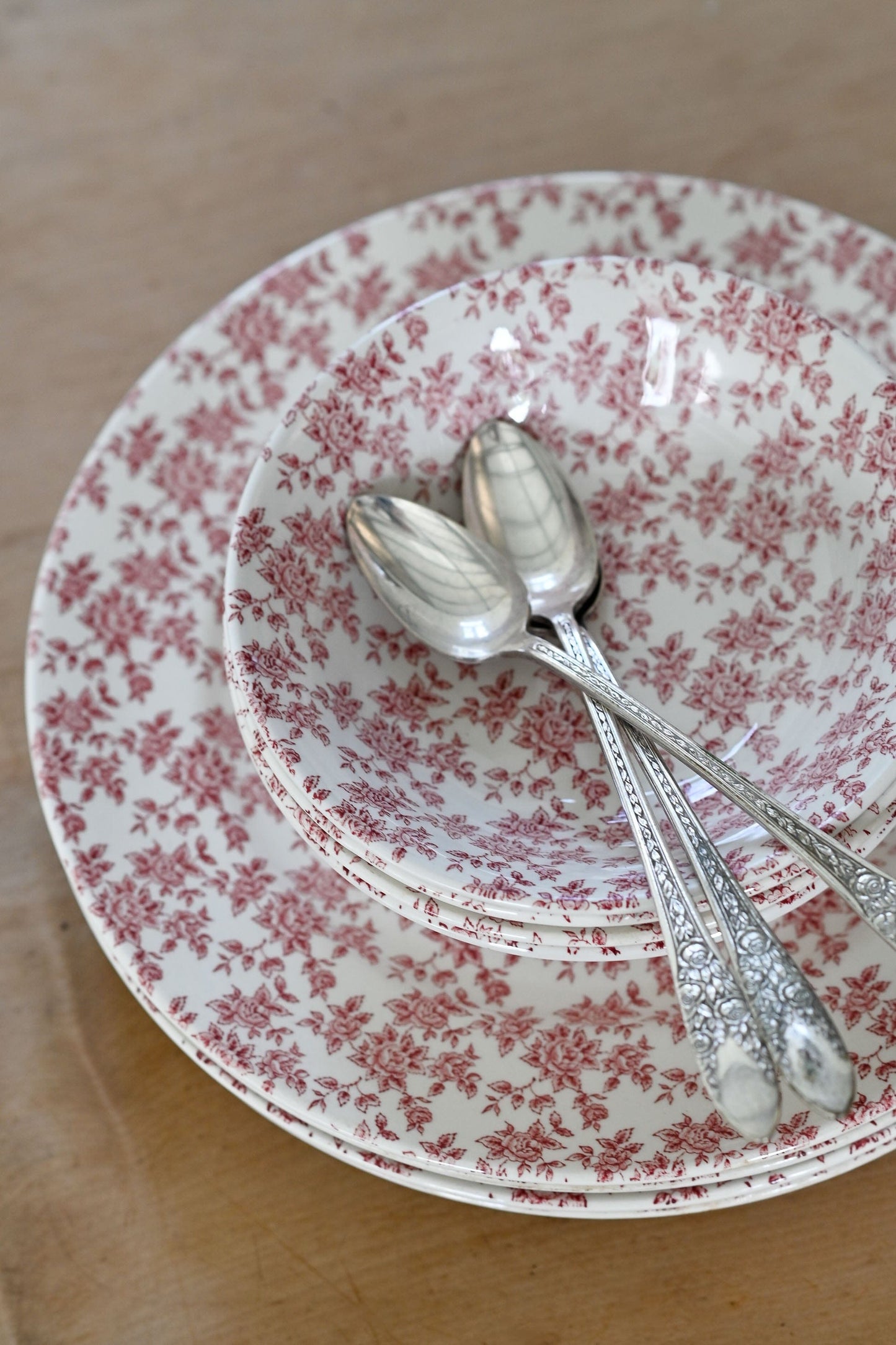 Vintage Broadhurst Rosalie pattern ironstone bowls Set of 4