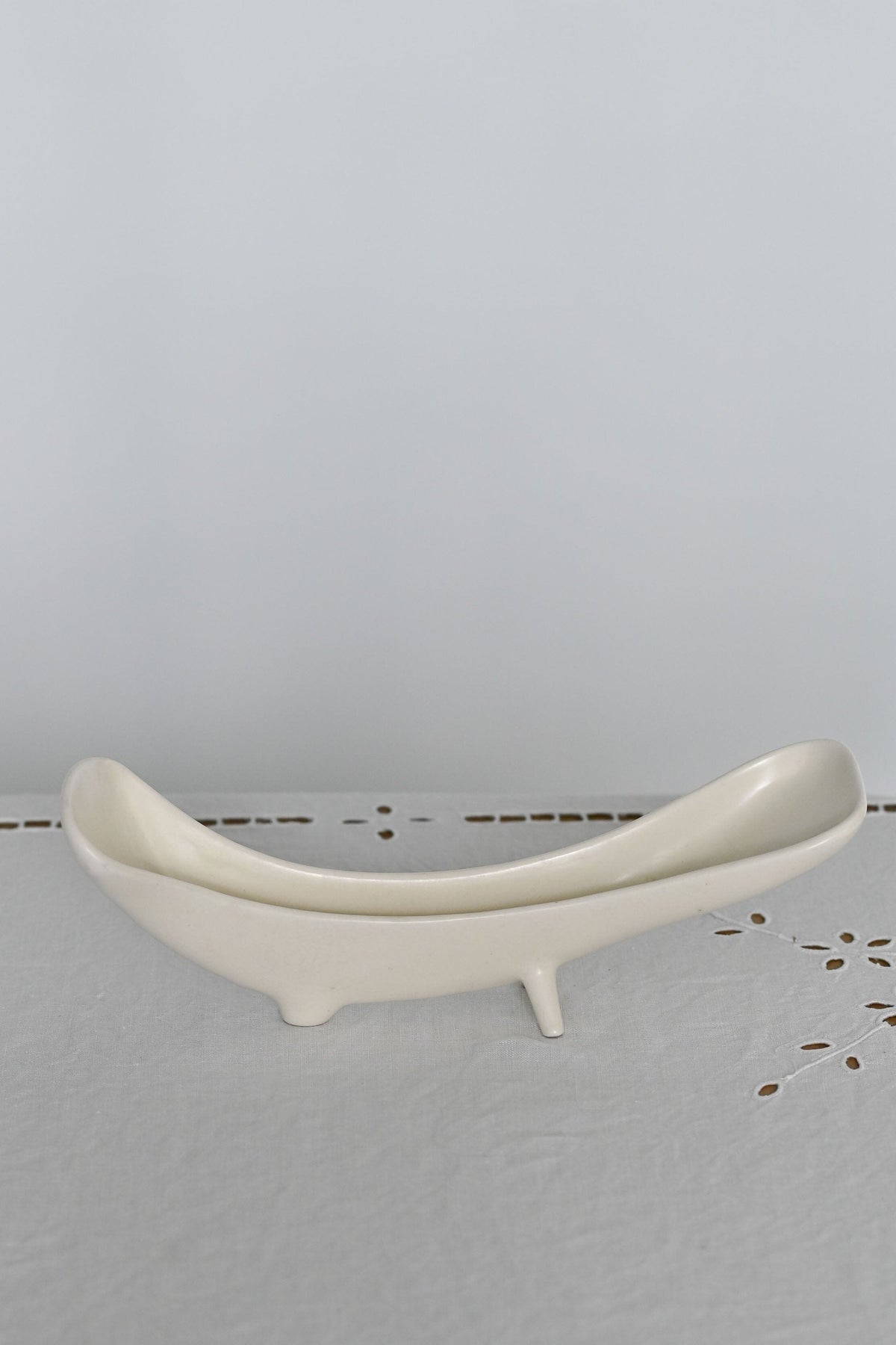 Vintage Art Deco Beswick Ware Boat Shaped Dish