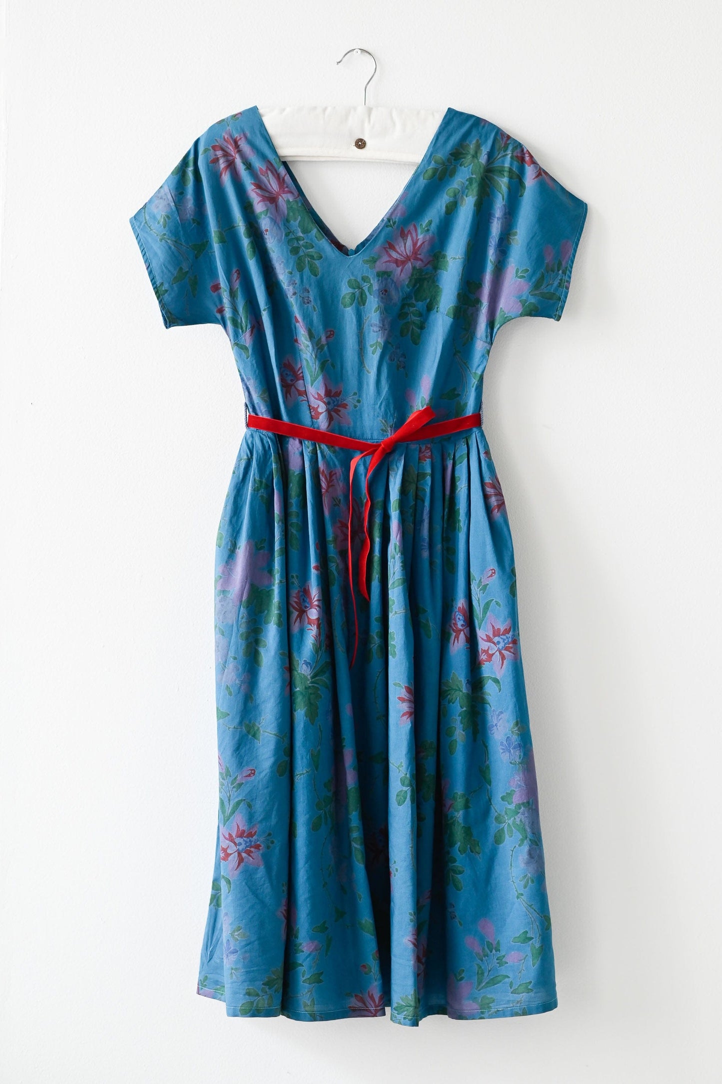 Ella dress Bluesette overdyed with red velvet tie