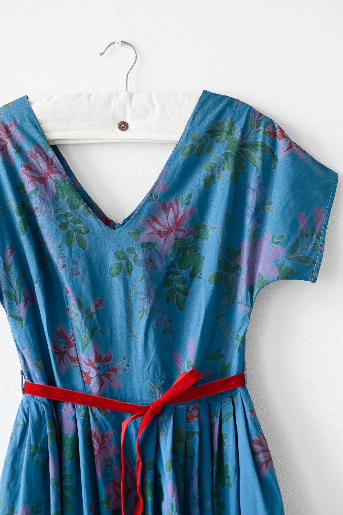 Ella dress Bluesette overdyed with red velvet tie