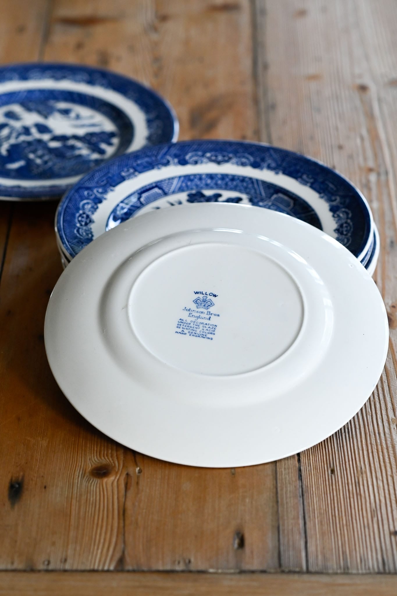 Johnson Bros Willow Pattern side plates set of 6