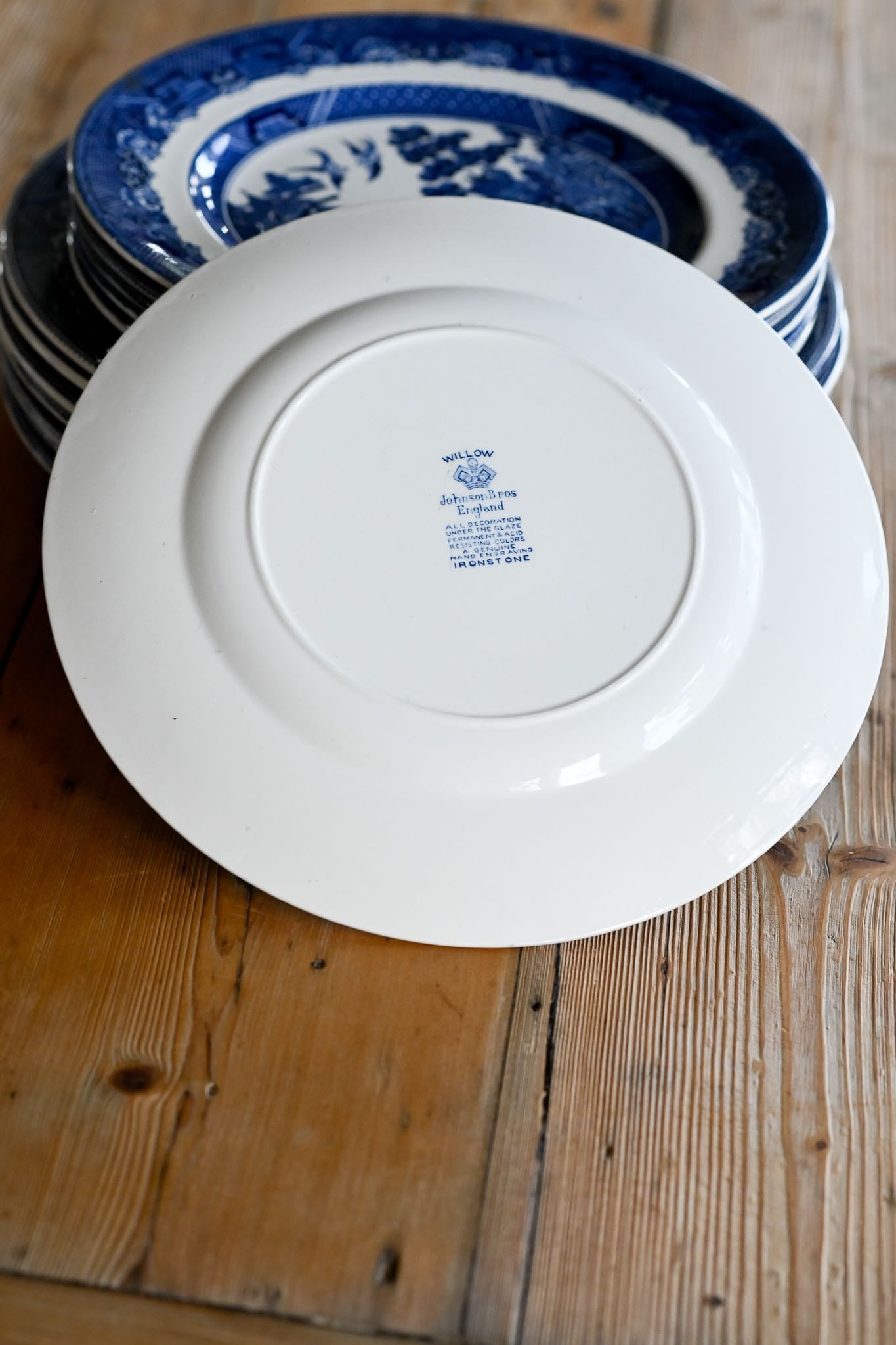 Johnson Bros Willow Pattern salad plates set of 6