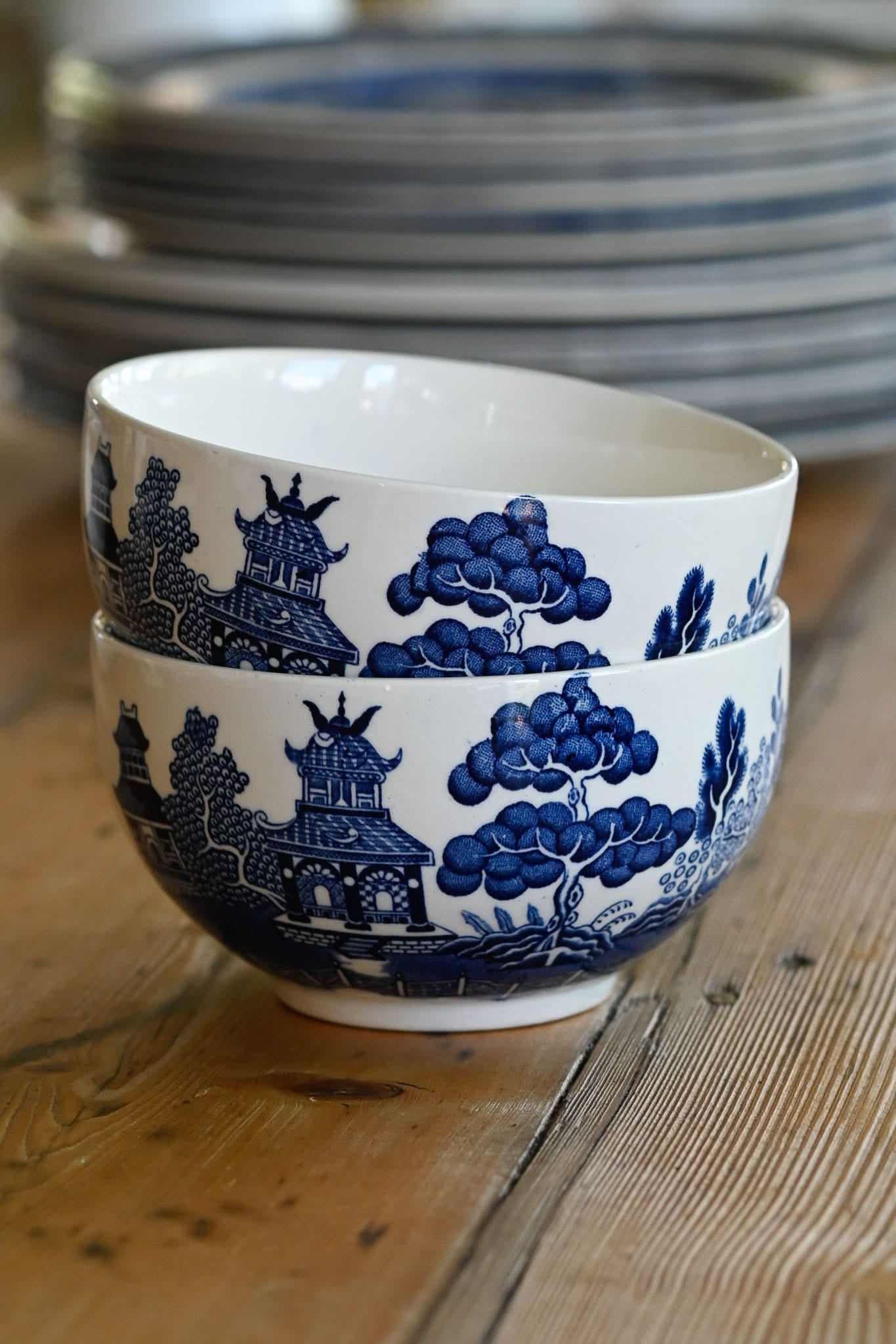 Johnson Bros Willow Pattern small bowls set of 2