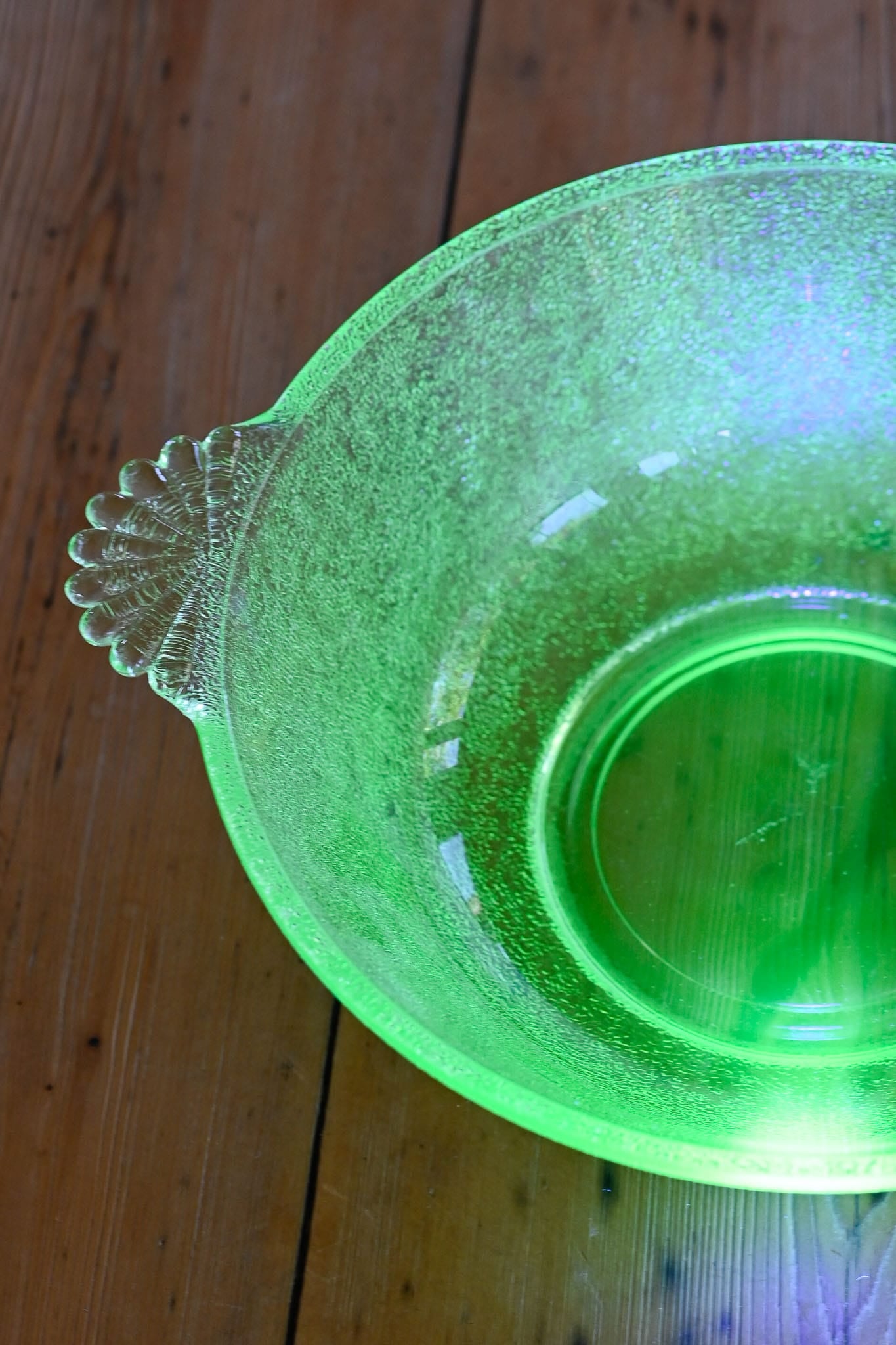 vintage uranium glass bowl with handles Green