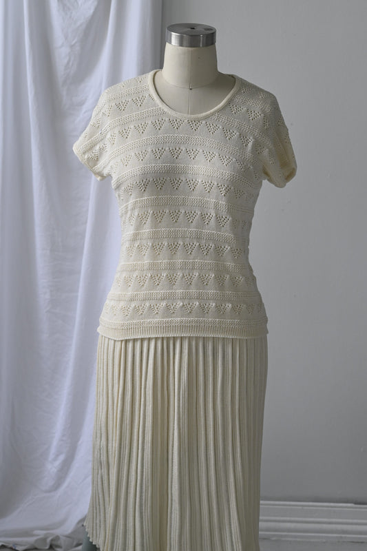 Vintage 1970s cream knit tee and skirt combo Size S