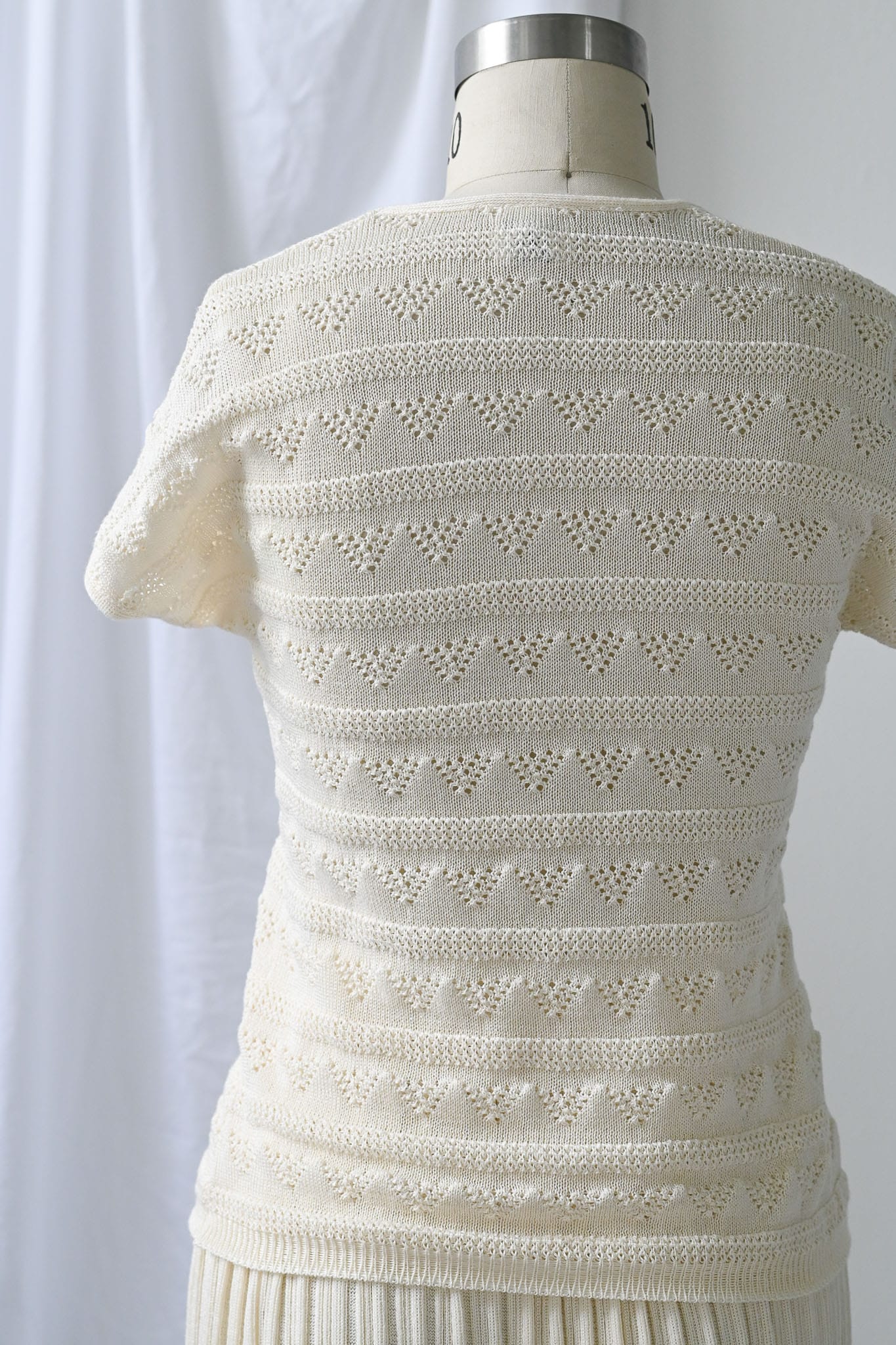 Vintage 1970s cream knit tee and skirt combo Size S