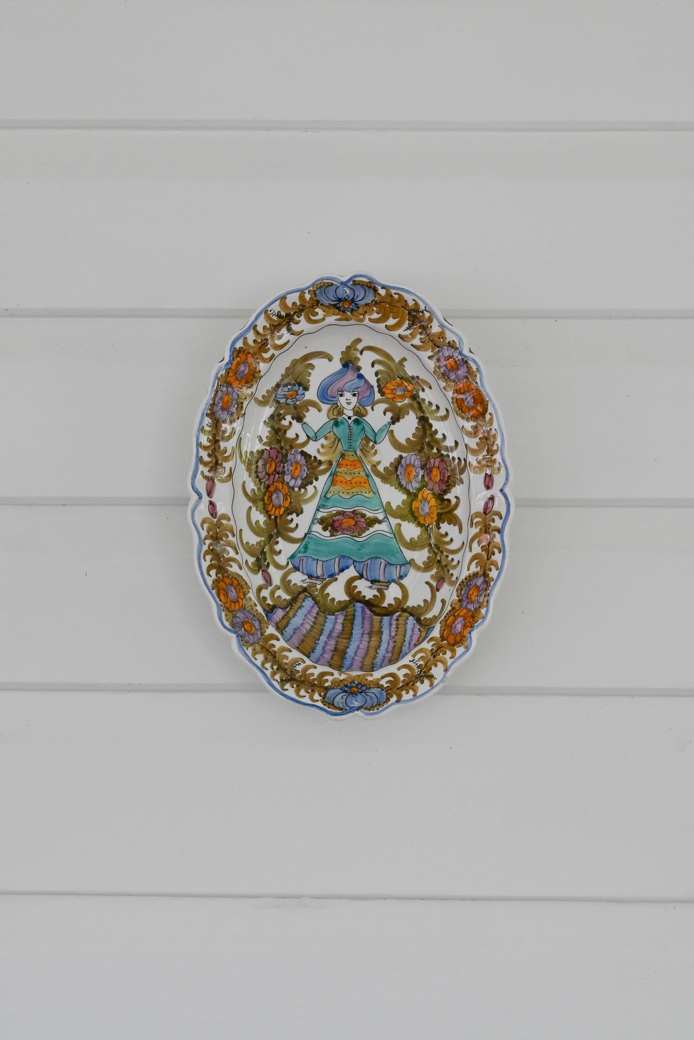 Vintage Skyros hand painted oval hanging plate
