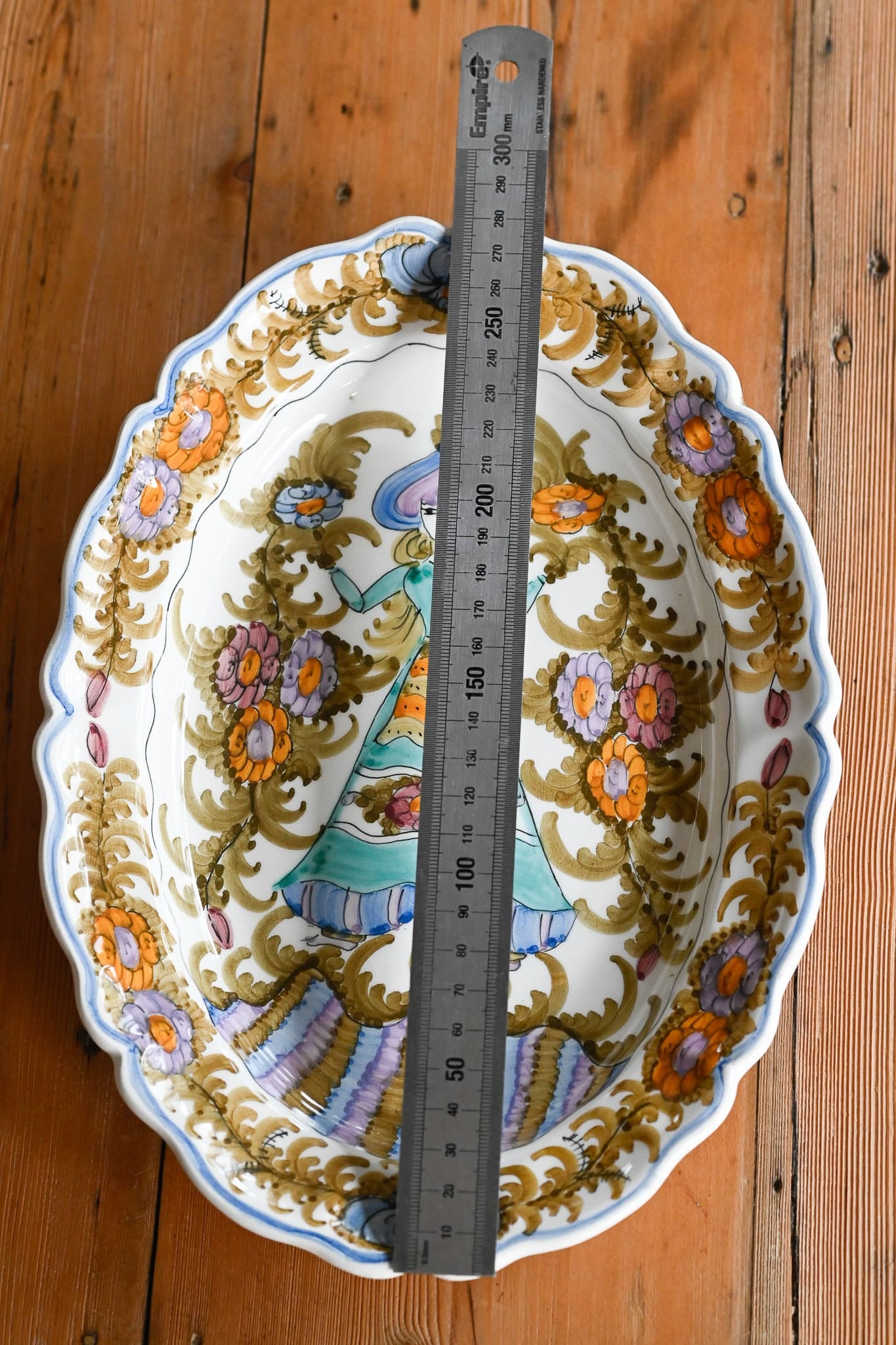 Vintage Skyros hand painted oval hanging plate