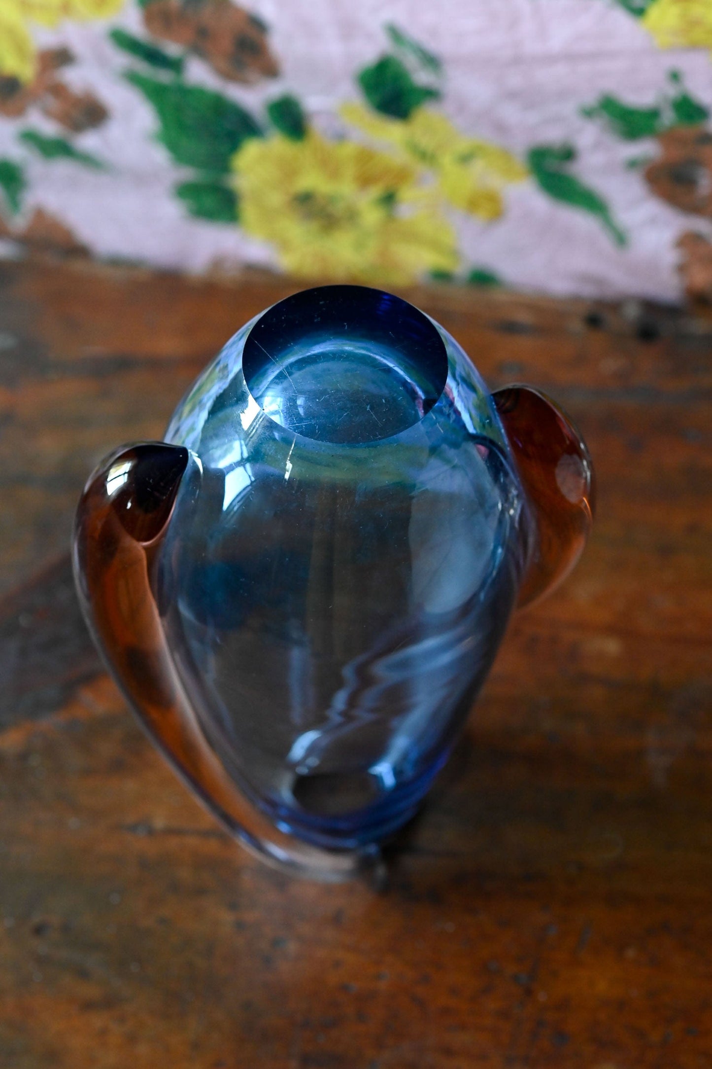 Vintage Hana Machovska art glass vase