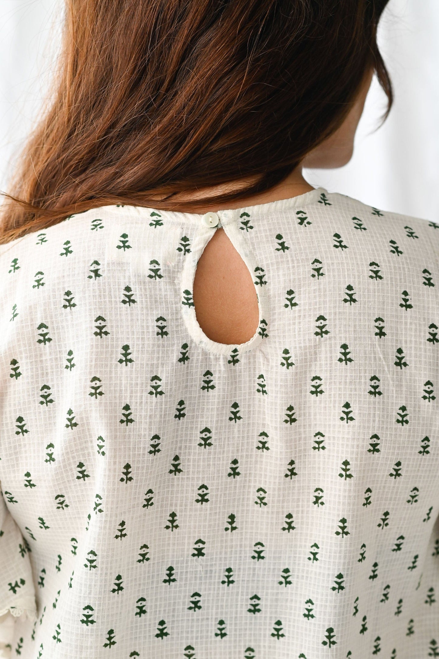 Daphne blouse in sprig block print