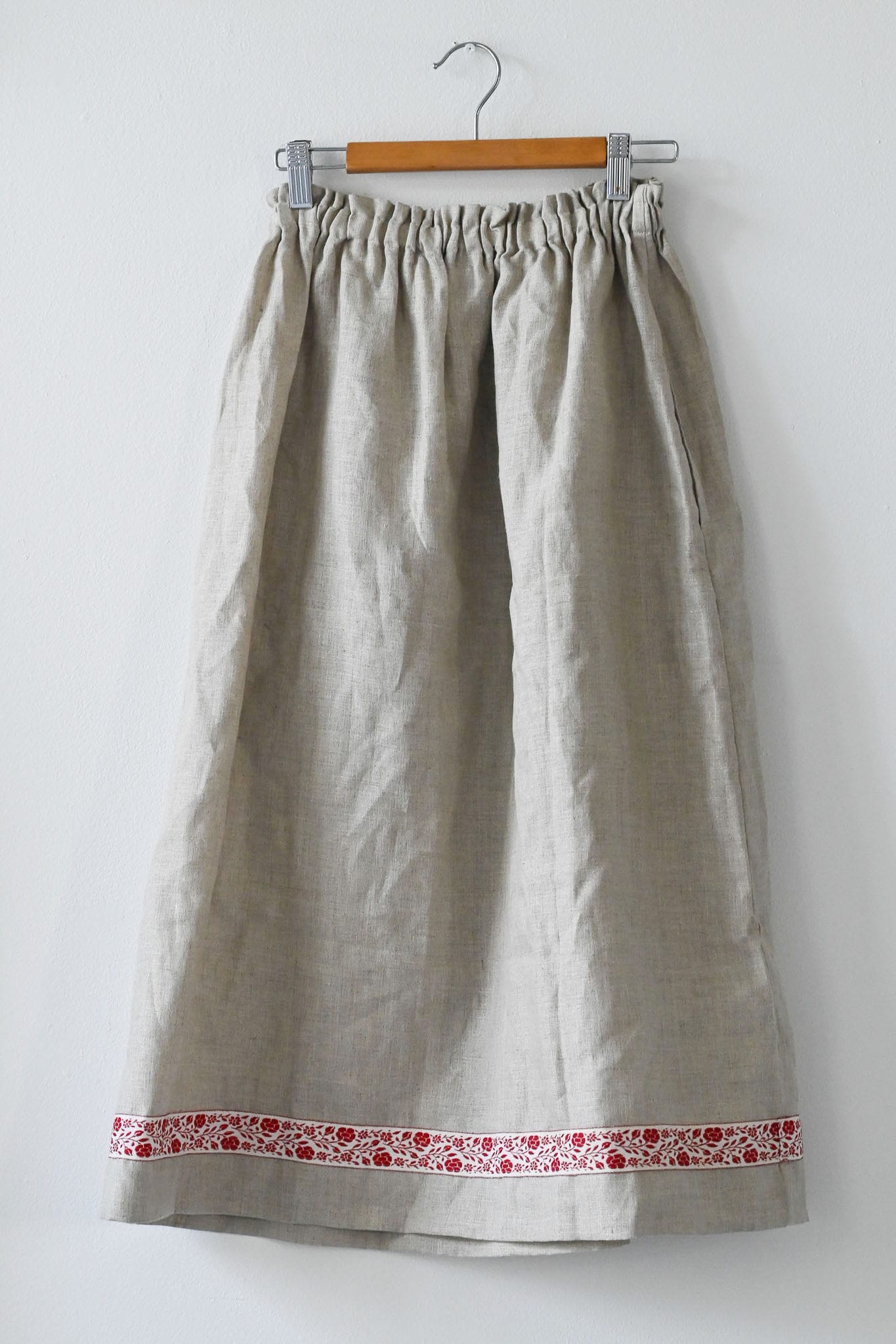 Elise Linen Skirt Natural/Vintage red trim