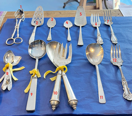 Vintage 10 large salad servers