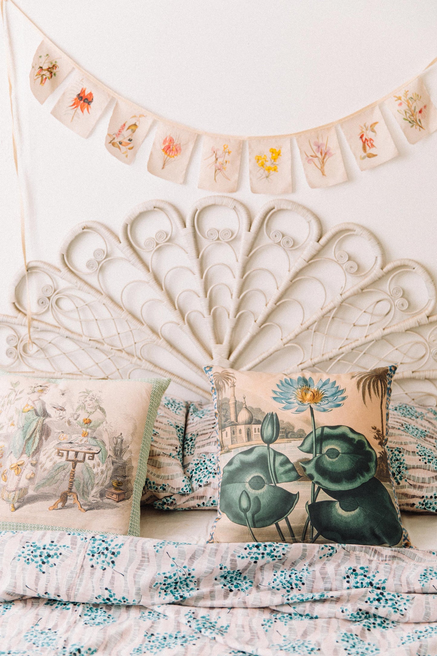 Gertrude Lovegrove botanic garland *organic cotton